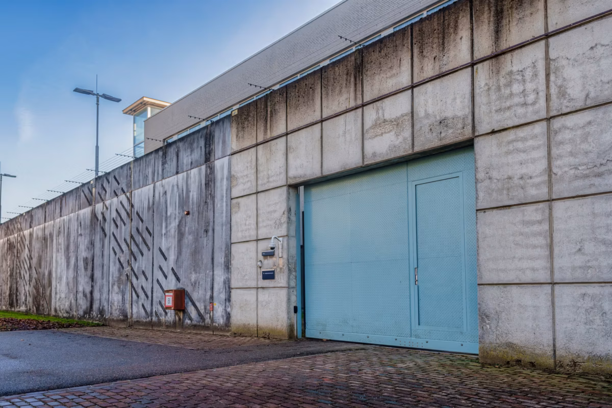 Ebi Vught Welke criminelen zitten in Ebi Vught en meer!